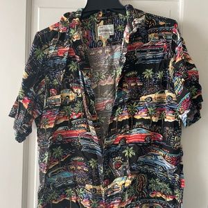 Reyn Spooner American classics shirt - great car design.